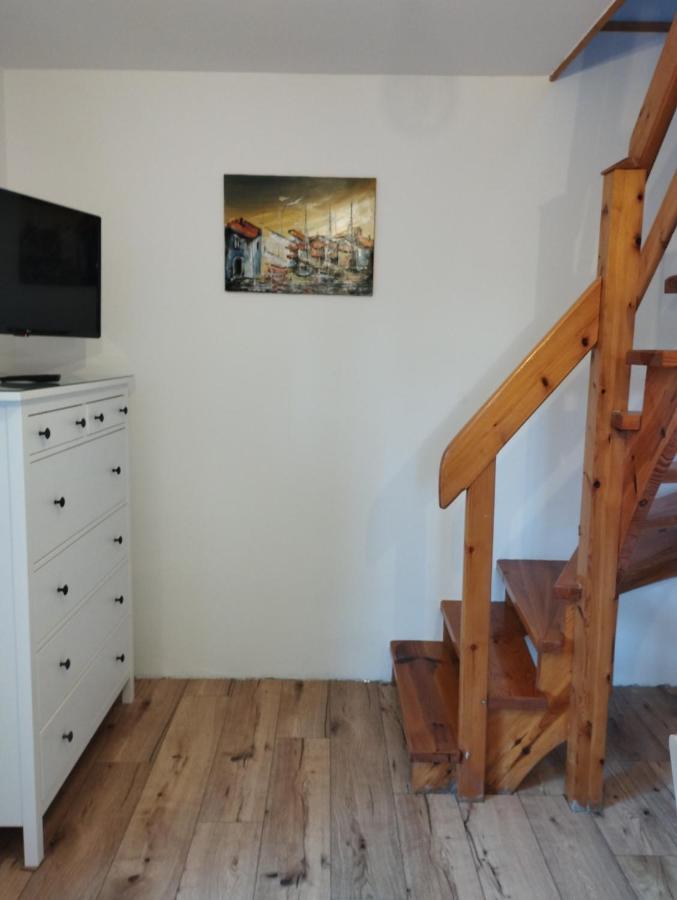 شقة Liliomfa Apartman زيغليجيت المظهر الخارجي الصورة